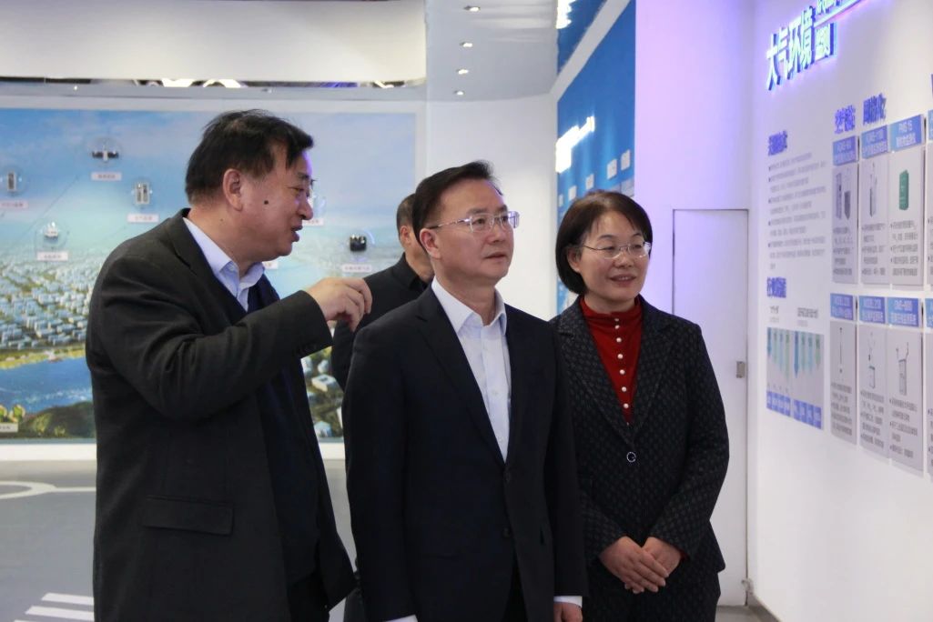 1746510663544811.jpg D2.jpg